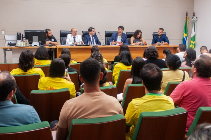 Reunião pública da CLDF destaca esforços conjuntos no combate à dengue