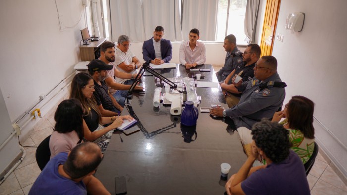 Prefeitura municipal reúne forças de segurança para discutirem sobre os frequentes furtos e assaltos