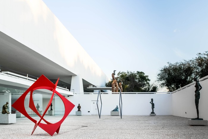 Museu Oscar Niemeyer vai abrir todos os dias durante o Carnaval