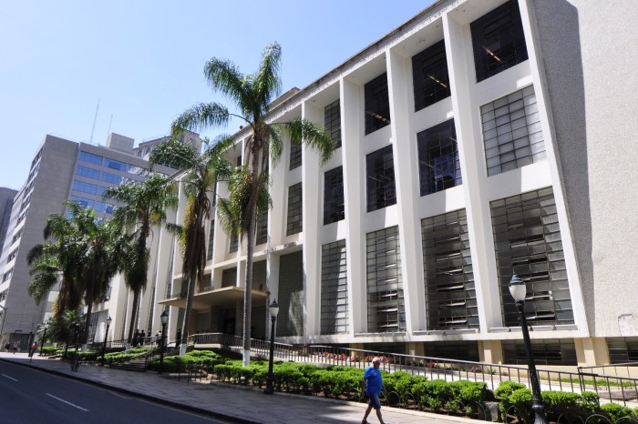 Após Carnaval Infantil no sábado, Biblioteca Pública fecha na segunda e terça-feira