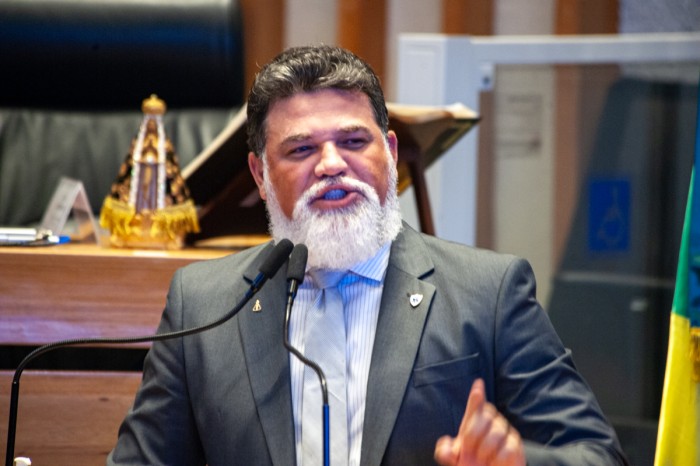 Crise da dengue preocupa deputados distritais, que pedem nomeações