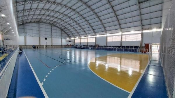 Indicação pede ao Executivo construção de complexo esportivo no bairro JK