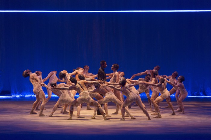 PalcoParaná divulga primeiro resultado da seleção de músicos e bailarinos para o Teatro Guaíra