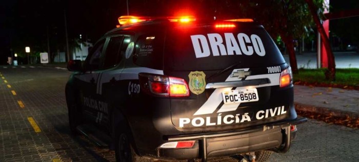 Homem apontado como chefe de grupo criminoso é capturado em flagrante pela PCCE na Capital