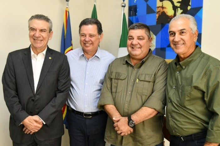 Presidente nacional do PSDB esteve em Campo Grande nesta terça-feira (6)