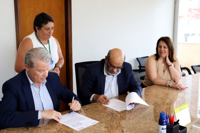 Fazenda, Receita e Ipardes renovam convênio de acesso a notas fiscais eletrônicas