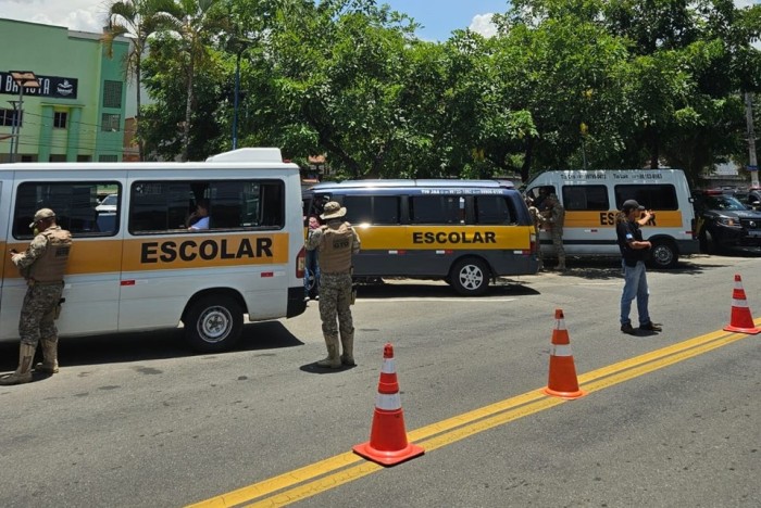 Volta às aulas com mais segurança: Detran|ES fiscaliza transporte escolar em Vitória