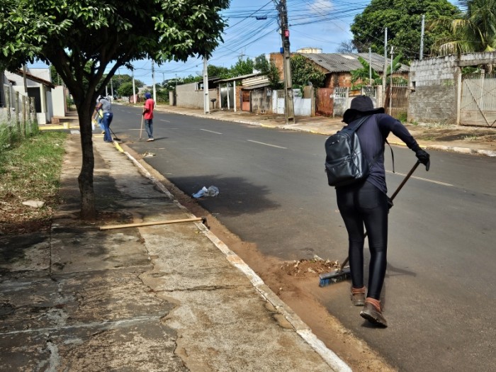 Mutirão da Limpeza da Prefeitura mantém ações diárias em todos os 93 bairros de...
