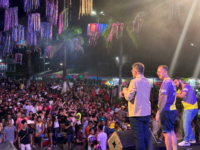 Governador Gladson Cameli prestigia abertura do Carnaval Cultural Magid Almeida, em Cruzeiro do Sul