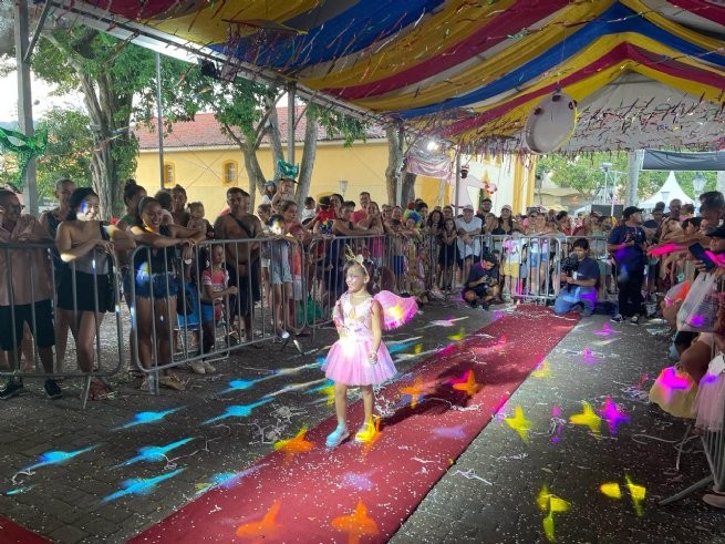 Crianças se divertem no Concurso de Fantasia Infantil do Carnaval São Sebastião 2024