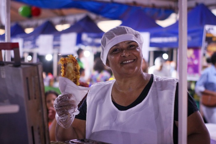 Com Gameleira lotada, pequenos empreendedores comemoram vendas durante o Carnaval da Família