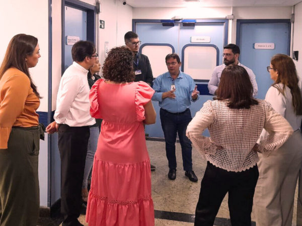 Parceria entre Helv e ESP/CE resulta em lançamento de novas Residências em Saúde