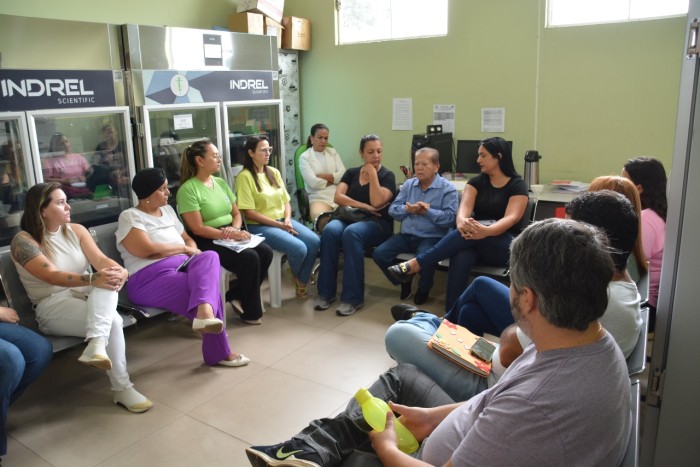 Prefeito de Bataguassu se reúne com profissionais de Saúde