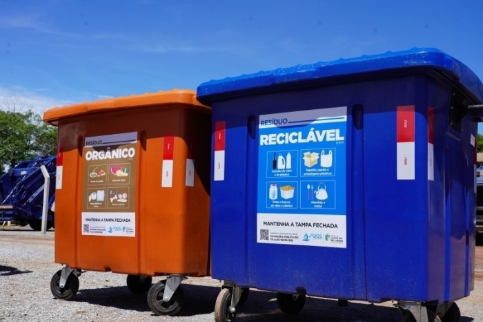 Aquisição de novos contentores auxilia na coleta seletiva do município