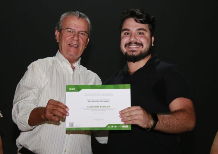 Prefeitura de Araçatuba certifica alunos em Cursos Técnicos de Saúde