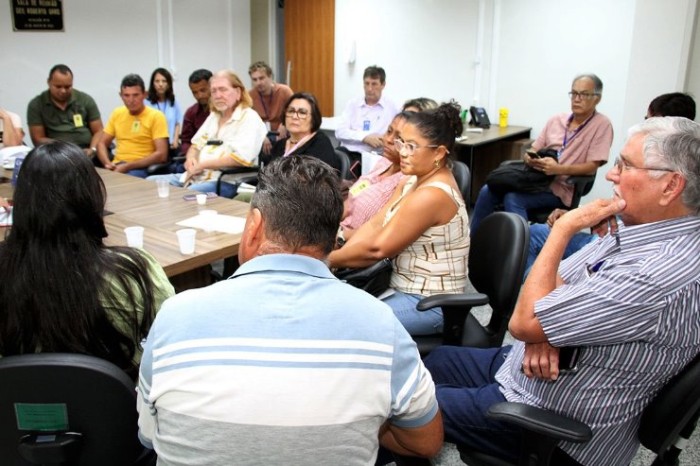 Agricultores familiares discutiram na tarde desta terça-feira projeto de construção de escola de ensino médio em assentamento no Pantanal