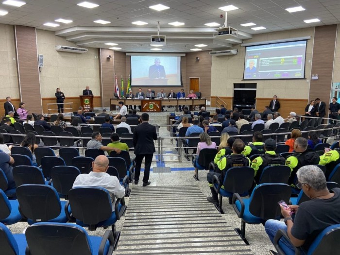 Legislativo: Chefe de Gabinete da Prefeitura participa da abertura da sessão ordinária na Câmara