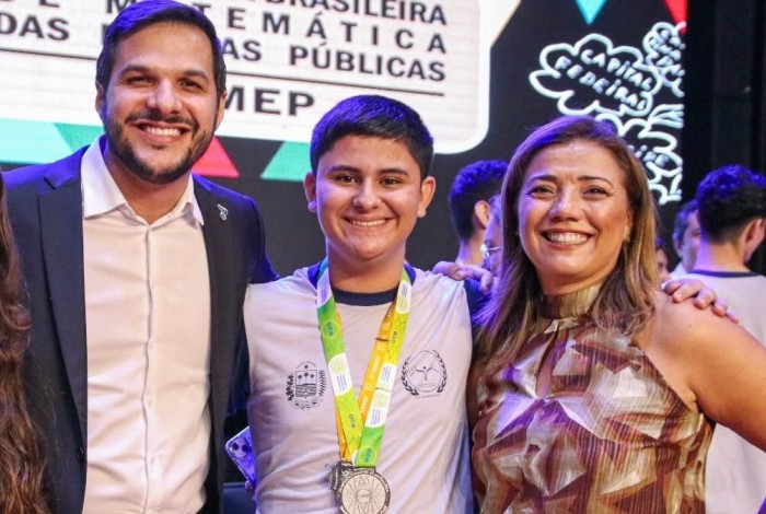 Estudantes de Cocal dos Alves conquistam seis medalhas na Olimpíada Brasileira de Física das Escolas Públicas 