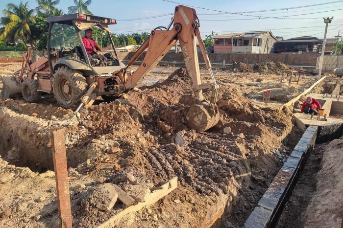 Policlínicas de Altamira e Breves seguem com cronograma de obras avançado