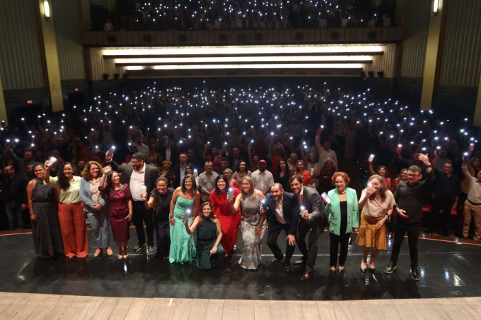 Mais de 700 diretores da rede estadual de ensino tomam posse para o quadriênio 2024-2027