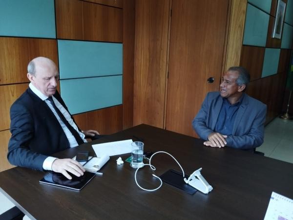 Vereador debate trilhos da Ferrogrão no Mapa