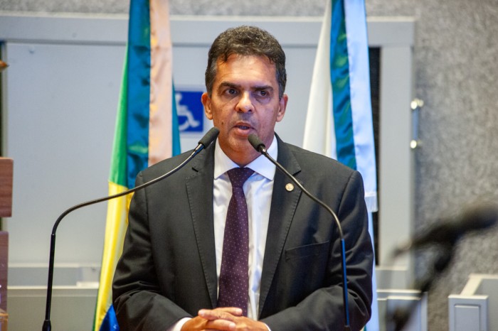 Ricardo Vale adverte sobre exposição da população de rua à dengue