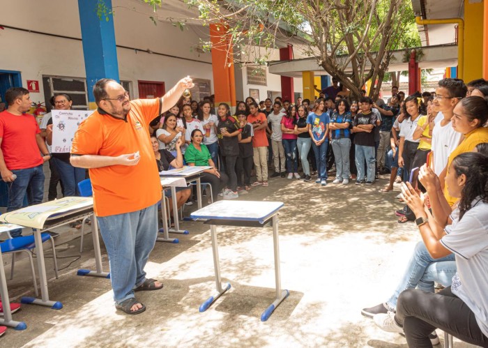 ECIT Linduarte Noronha promove “Feira das Eletivas” e apresenta dez disciplinas aos estudantes
