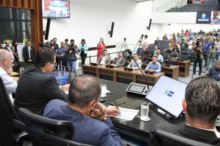 Audiência pública realizada na ALEMS discutiu a situação atual do Morenão e o futuro da estádio