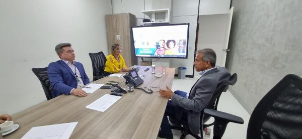 Em audiência no Ministério da Saúde, vereador conhece as demandas cadastradas no PAC