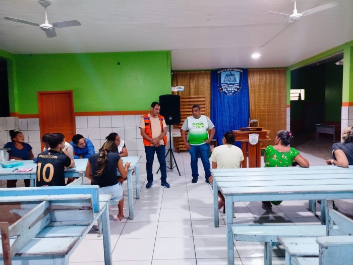 Governo presta auxílio às famílias atingidas pela cheia no município de Marechal Thaumaturgo