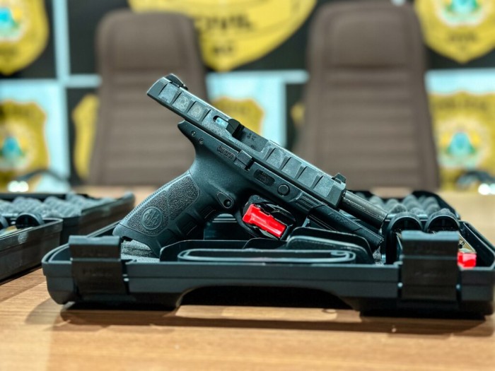 Polícia Civil recebe mais de 30 pistolas em ação que visa modernizar o arsenal de armas dos operadores de segurança