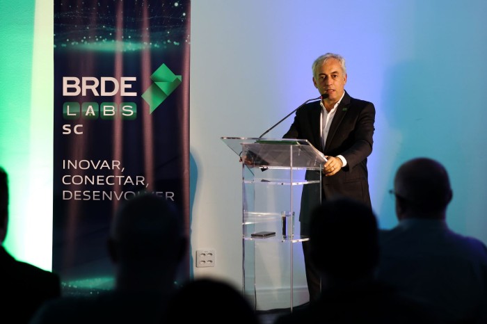 BRDE Labs SC dobra premiação em 2024 e lança etapa para empresas que buscam captar investimentos