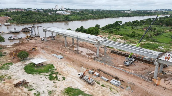 Obras: Construção da nova ponte sobre o Rio Itacaiunas avança de acordo com cronograma estabelecido