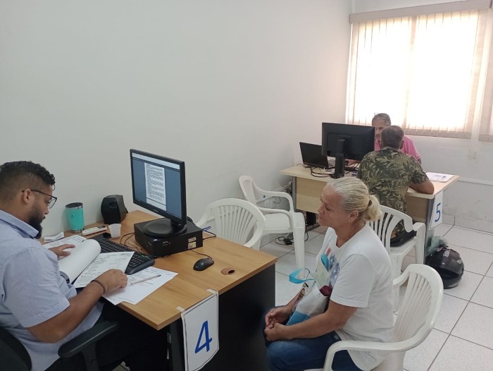 CDHU atende mais de 650 mutuários perto de suas casas