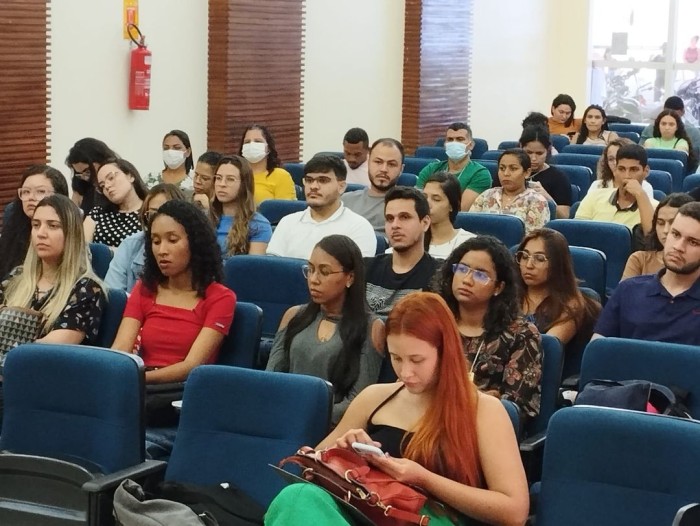 HGV recebe 80 novos residentes médicos e multiprofissionais