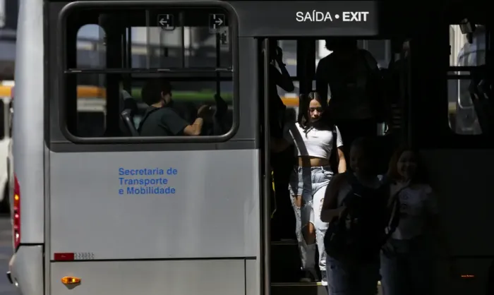 Governo envia ao Congresso proposta de tarifa zero no transporte