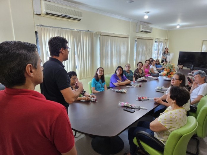 Costa Rica homenageia professoras aposentadas e pensionistas em celebração ao...