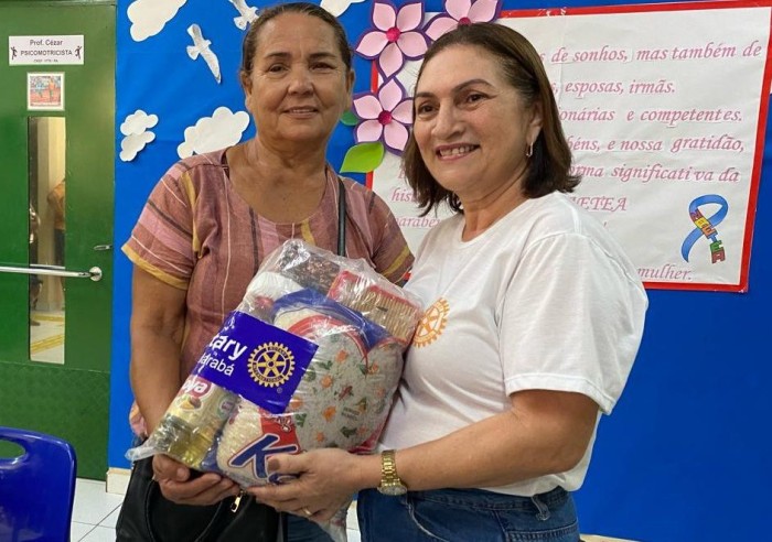 Cidadania: Rotary Club de Marabá doa cestas básicas à famílias de alunos do NAETEA