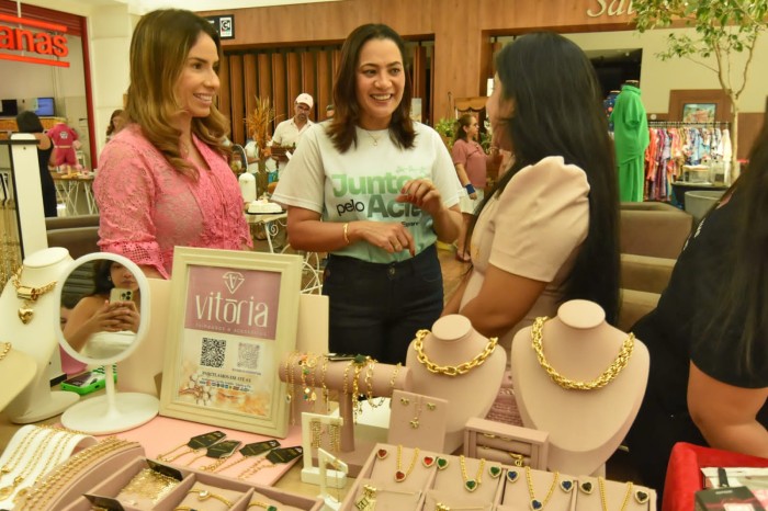Vice-governadora Mailza Assis conhece o projeto Compre de uma Mamãe, que leva empreendedorismo materno a novos mercados e espaços no Acre