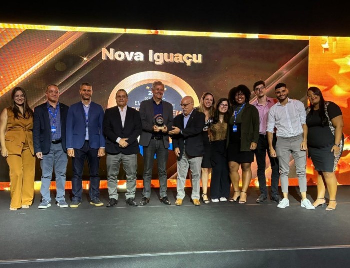 Sebrae concede Selo Ouro para Sala do Empreendedor da Prefeitura de Nova Iguaçu