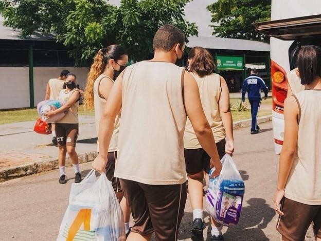 Alunos do Colégio Militar Tiradentes protagonizam ação solidária às vítimas da cheia em Rio Branco