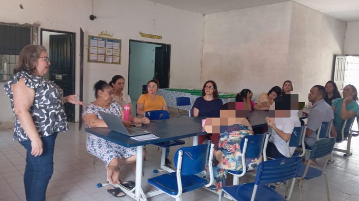 Centro Educacional Feminino promove atividades com adolescentes para o desenvolvimento de habilidades e competências