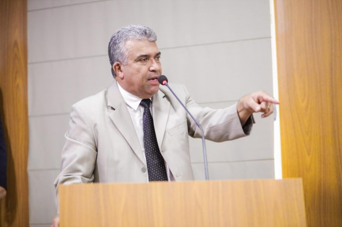“O fechamento da Escola do Bom Menino é ruim para o desenvolvimento cultural da cidade”, afirma Marcial Lima