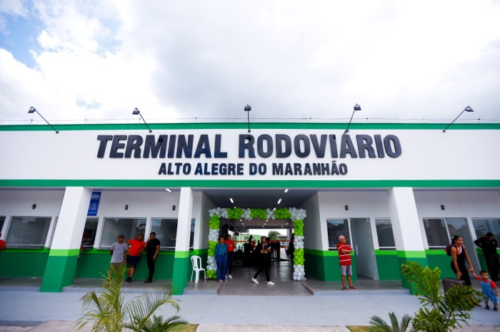 Governo entrega terminal rodoviário e anuncia Restaurante Popular para Alto Alegre do Maranhão