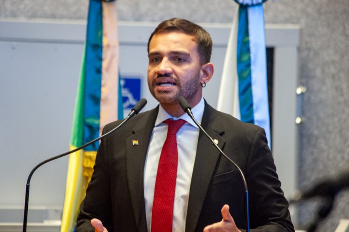 Lei reserva vagas para mulheres vítimas de violência na contratação de empresas terceirizadas