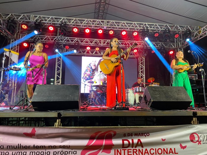 Prefeitura presenteia mulheres com show de prêmios e atrações culturais no Dia Internacional da Mulher