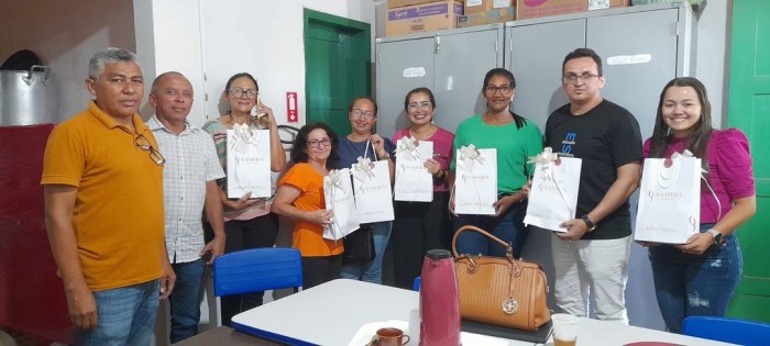 Reunião itinerante reforça metas para escolas da rede estadual de Água Branca