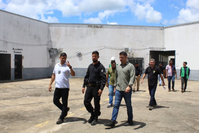 Iapen e Secretaria de Obras do Estado fazem visita técnica a presídios para vistoriar obras