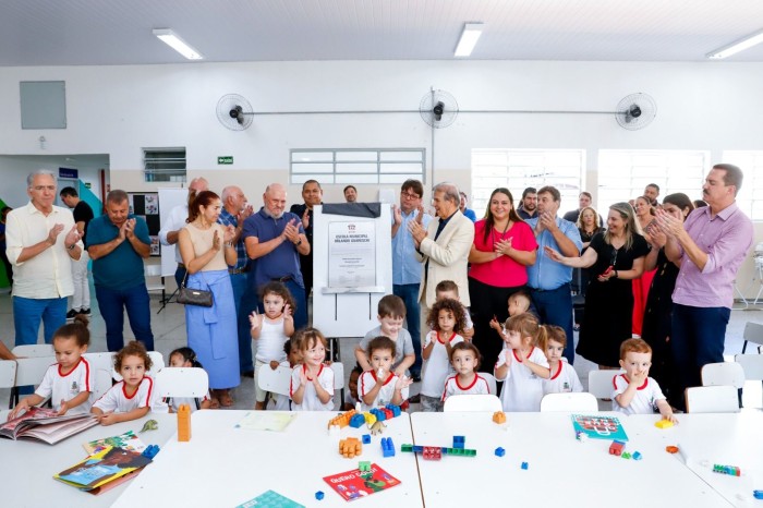 Escola Orlando Guareschi conclui reforma e alunos recebem escola nova