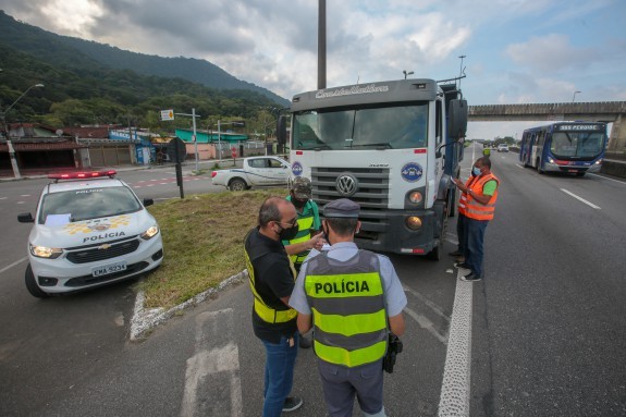 Prefeitura de Praia Grande apreende e evita o descarte irregular de mais de 8 mil m³ de RCC